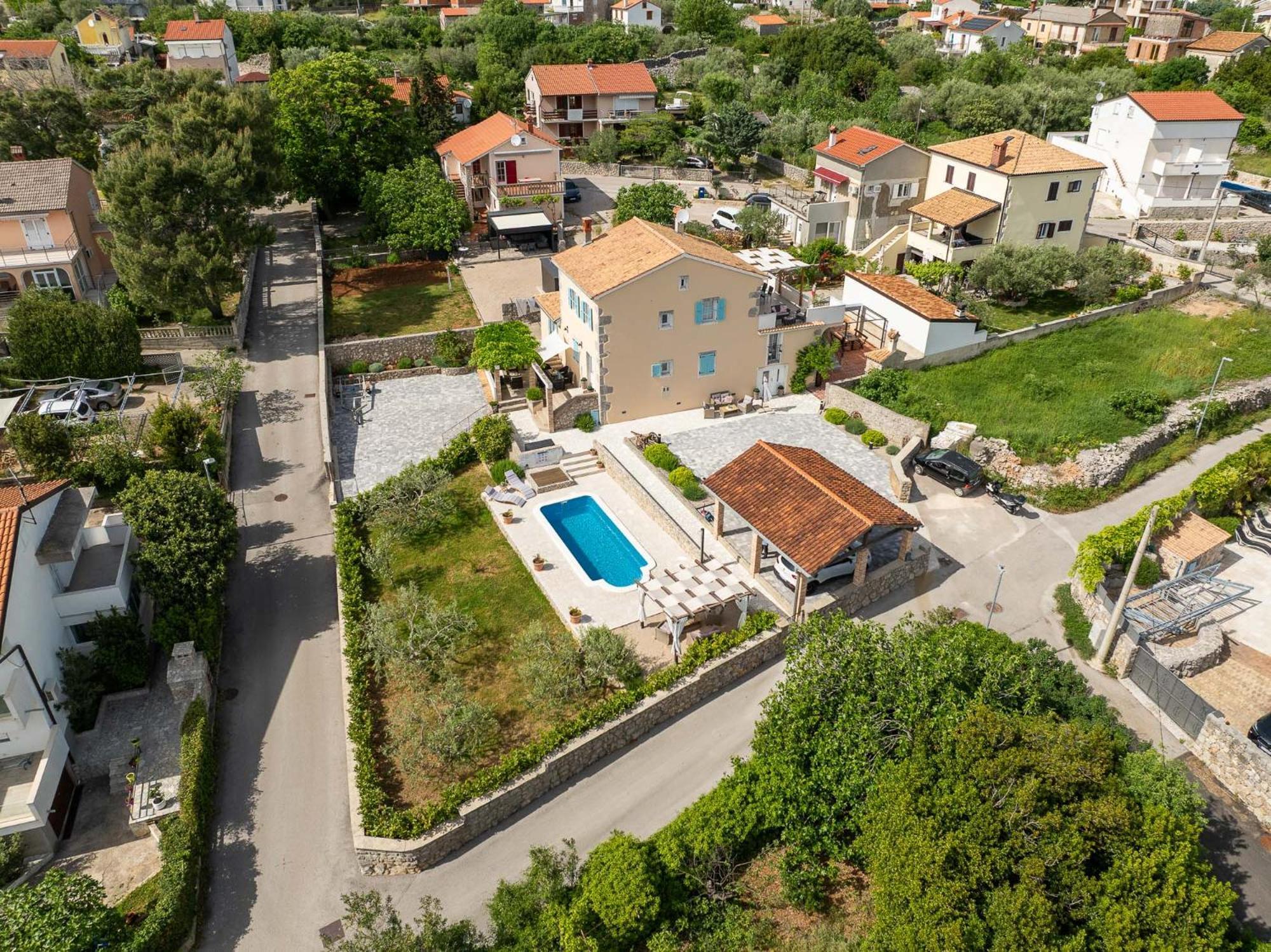 Apartment Katalin Kornić Bagian luar foto